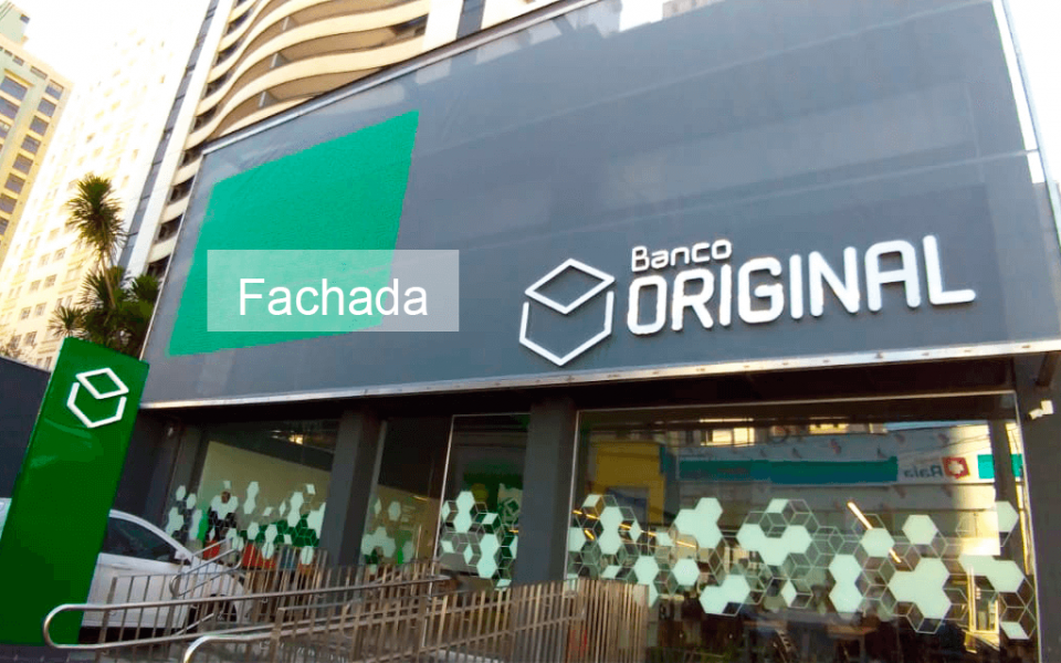 fachada totem banco original 01