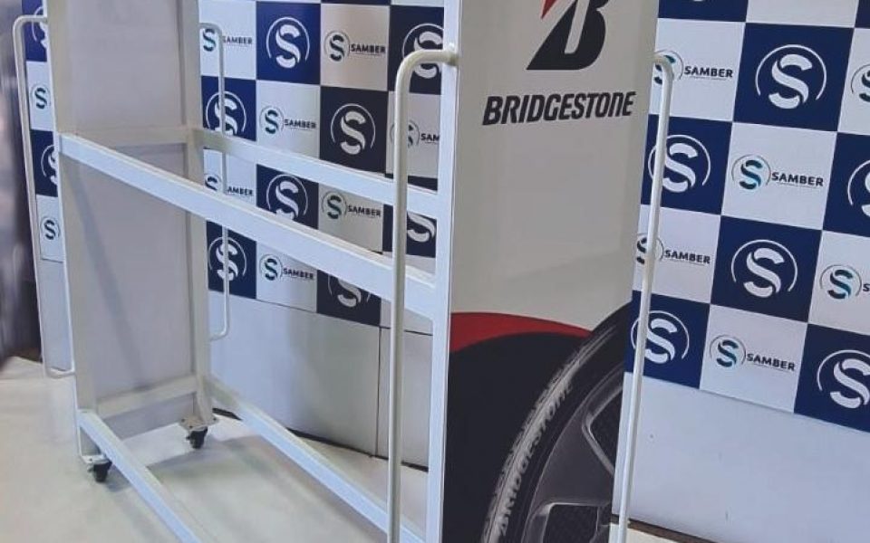 Bridgestone Estoque Artwork